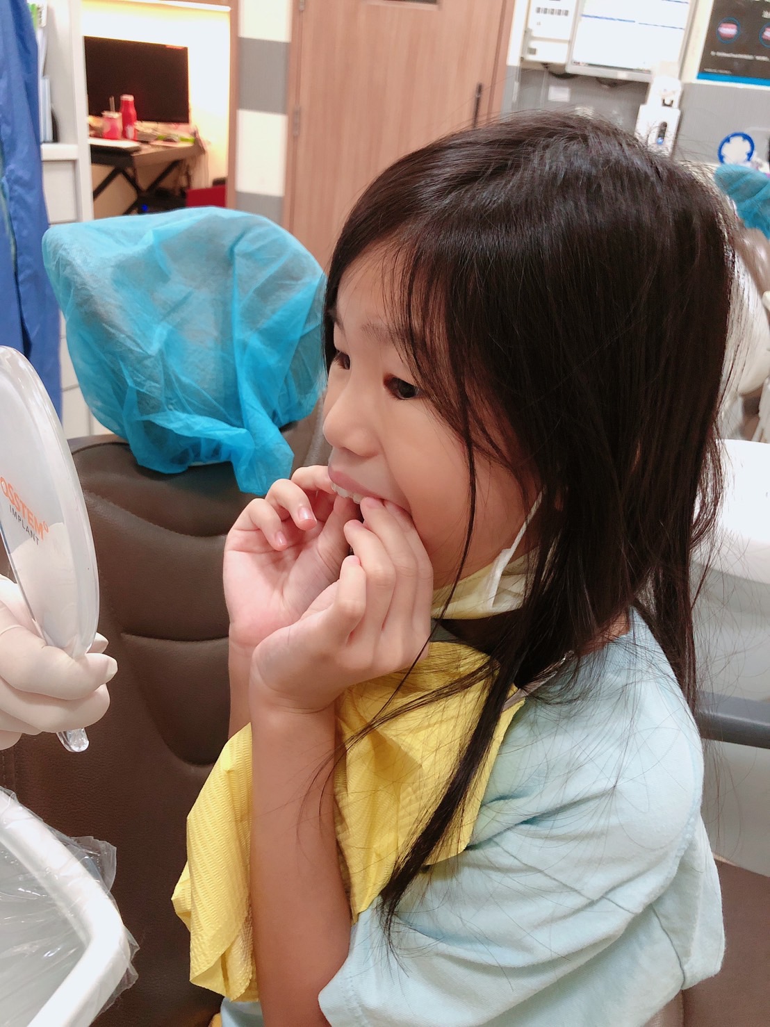 隱適美兒童牙齒矯正　高雄牙齒矯正推薦─永馨牙醫診所 呂靖雯醫師